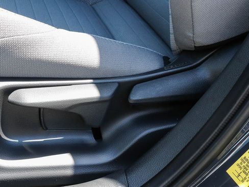 New 2026 Toyota Corolla SE FWD image 21