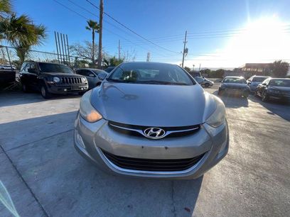 Used 2012 Hyundai Elantra GLS w/ Preferred Pkg 3
