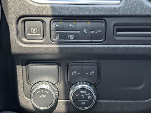 Used 2022 GMC Yukon SLT w/ SLT Premium Package RWD image 27