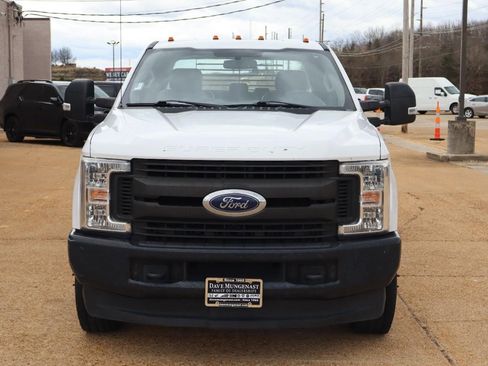 Used 2019 Ford F350 XL w/ Power Equipment Group image 8