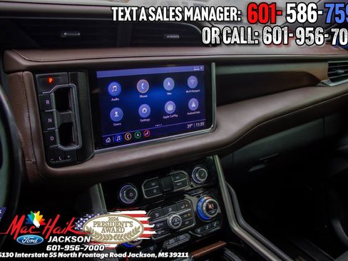 Used 2021 GMC Yukon XL Denali w/ Denali Premium Package image 17