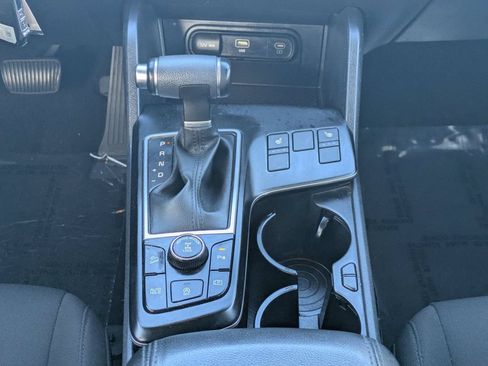 Used 2023 Kia Sportage LX AWD/4WD image 18