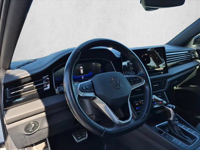 Used 2025 Volkswagen Jetta Sport FWD image 10