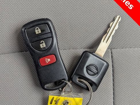 Used 2020 Nissan NV 3500 S image 28