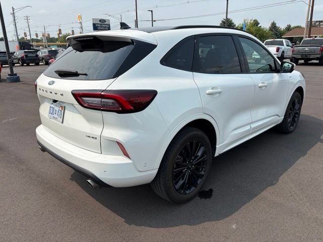 Used 2024 Ford Escape ST-Line Elite w/ Premium Technology Package AWD/4WD image 6