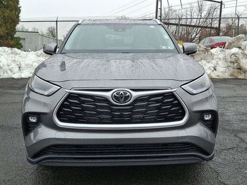 Certified 2026 Toyota Highlander XLE image 31