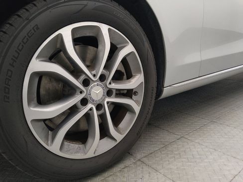 Used 2016 Mercedes-Benz C 300 4MATIC Sedan image 31