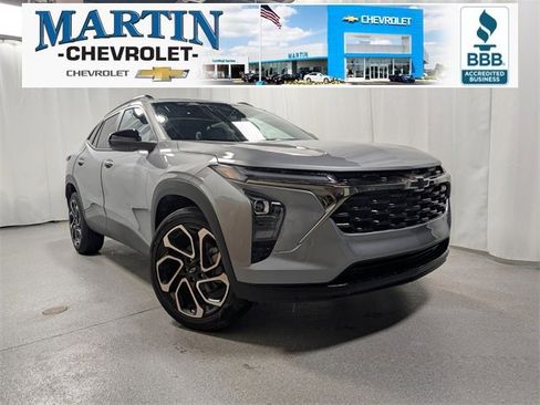 New 2026 Chevrolet Trax RS image 1