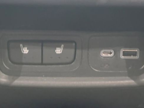 Used 2024 Cadillac XT4 Sport FWD image 33