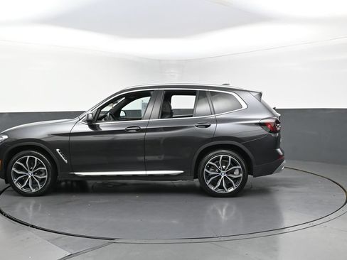 Used 2024 BMW X3 xDrive30i AWD/4WD image 3