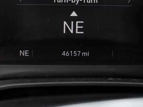 Used 2023 Cadillac XT5 Luxury image 27