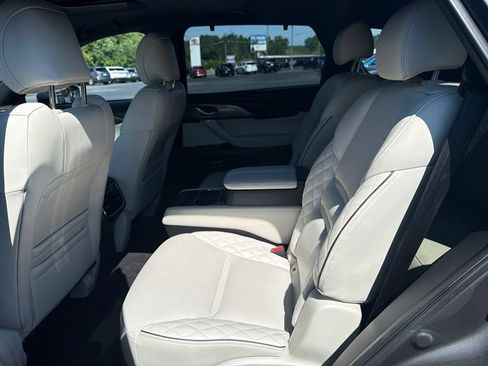 Used 2023 MAZDA CX-9 Signature AWD/4WD image 25