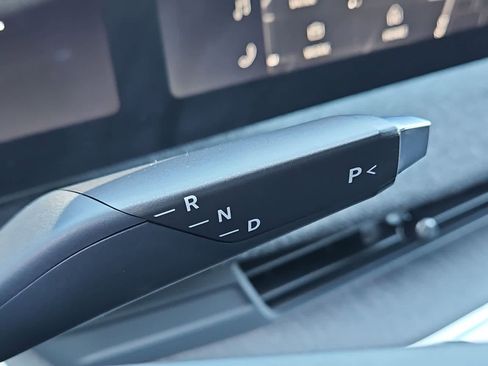 Used 2024 Lucid Air Touring AWD/4WD image 21