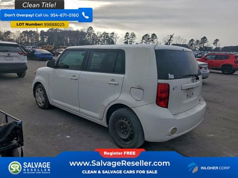 Used 2010 Scion xB image 3