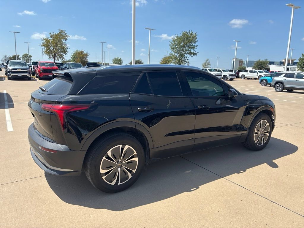 Used 2024 Chevrolet Blazer EV LT AWD/4WD image 3