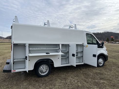 Used 2024 Ford Transit 350 AWD w/ Interior Upgrade Package image 9