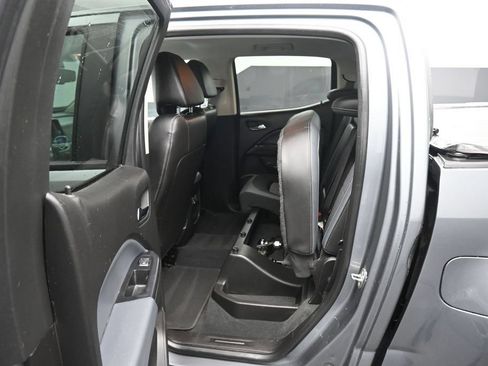 Used 2021 Chevrolet Colorado Z71 w/ Safety Package AWD/4WD image 33