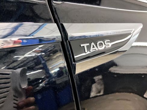 Used 2022 Volkswagen Taos S w/ IQ Drive S Package image 11