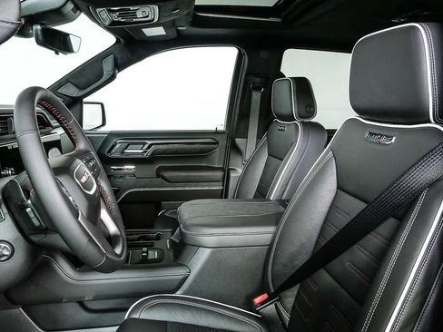 New 2026 GMC Sierra 1500 AT4X image 5