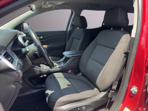 Used 2020 GMC Acadia SLE w/ Driver Convenience Package AWD/4WD image 14