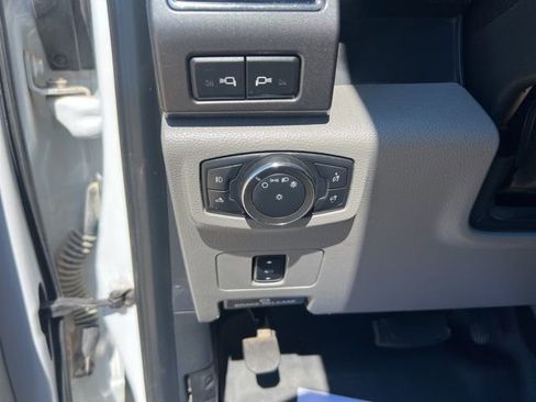 Used 2020 Ford F250 XLT w/ XLT Premium Package image 45