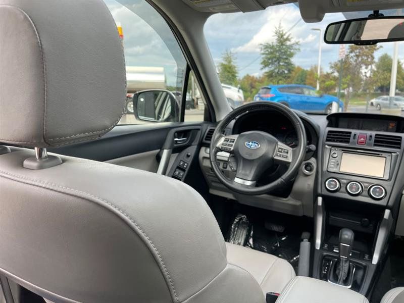 Used 2015 Subaru Forester 2.5i Touring w/ Eyesight & Navigation System AWD/4WD image 6