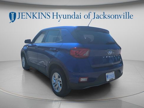 New 2026 Hyundai Venue SE FWD image 5
