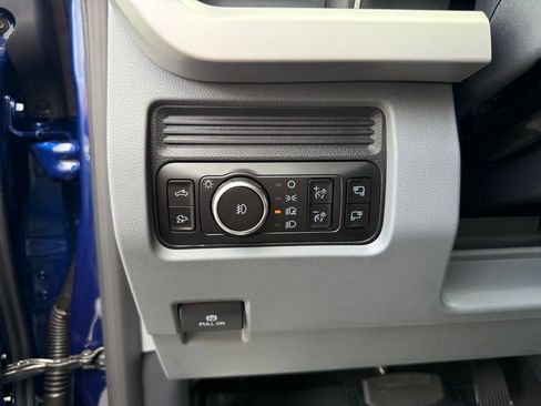 New 2026 Ford F250 XLT w/ XLT Premium Package image 7