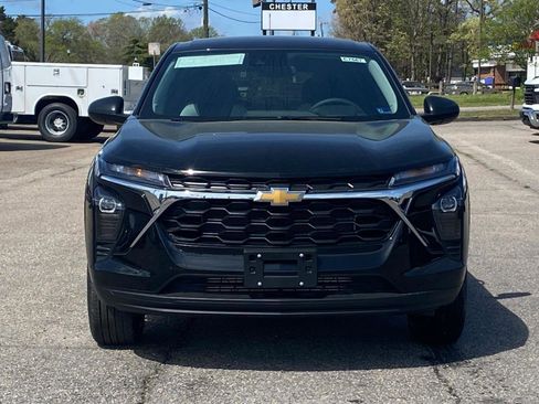New 2026 Chevrolet Trax LS FWD image 6
