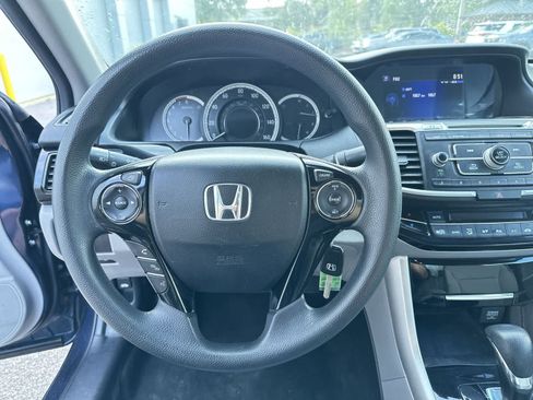 Used 2016 Honda Accord LX image 18