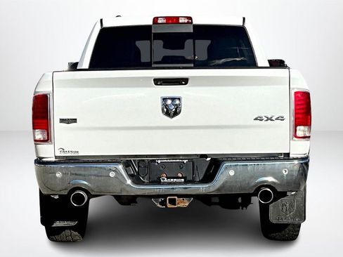 Used 2017 RAM 1500 Laramie image 6