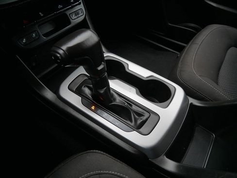 Used 2019 Chevrolet Colorado LT w/ LT Convenience Package image 19