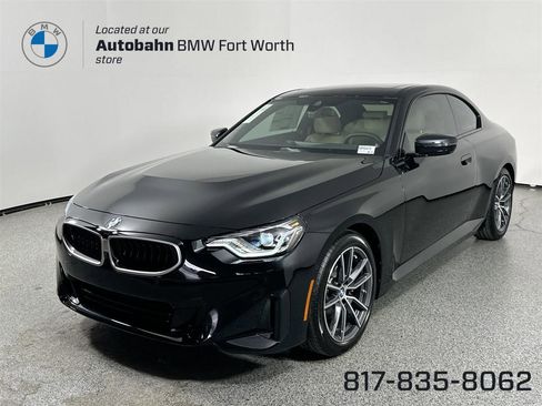 Used 2025 BMW 230i Coupe w/ Premium Package image 1