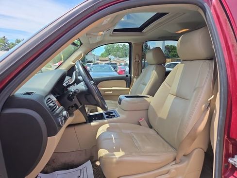 Used 2007 Chevrolet Tahoe LT w/ LT Preferred Equipment Group AWD/4WD image 30