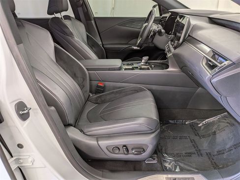 Certified 2023 Lexus RX 500h F Sport image 34