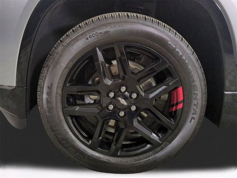 Used 2020 Chevrolet Traverse Premier w/ Redline Edition image 11