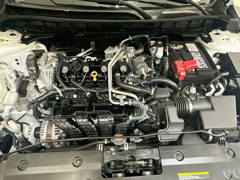 Used 2023 Nissan Altima 2.5 SV FWD image 33