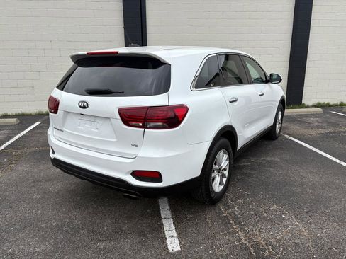 Used 2020 Kia Sorento FWD V6 image 3