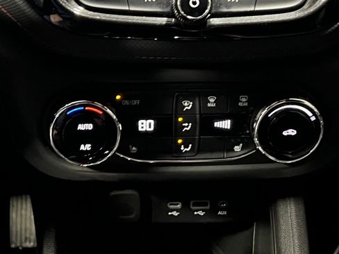 Used 2021 Chevrolet TrailBlazer RS w/ Convenience Package image 26