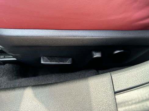 Used 2024 MAZDA MAZDA3 s image 12