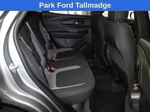 Used 2025 Chevrolet TrailBlazer LT w/ LT Cold Weather Package AWD/4WD image 26
