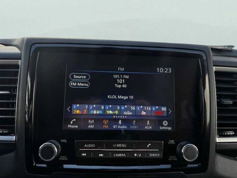 Used 2023 Nissan Frontier SV w/ Technology Package AWD/4WD image 29