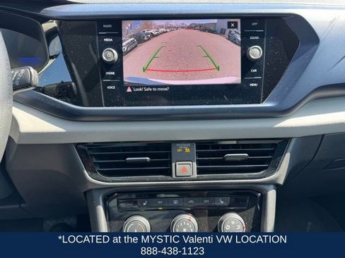 Certified 2023 Volkswagen Taos SE w/ Panoramic Sunroof Package AWD/4WD image 36