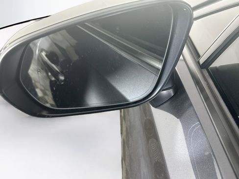 Used 2024 Lexus RZ 450e Premium w/ Accessory Package (Z1) image 16