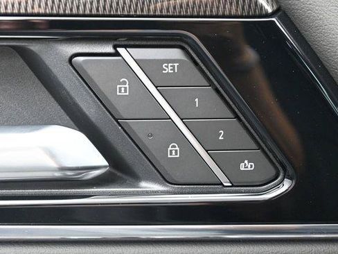 Used 2025 GMC Yukon Elevation w/ LPO, Floor Liner Package RWD image 14