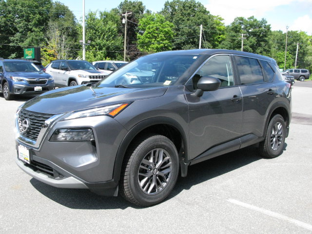 Used 2023 Nissan Rogue S AWD/4WD image 10