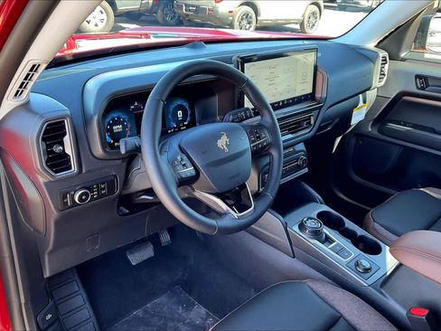New 2025 Ford Bronco Sport Outer Banks AWD/4WD image 8