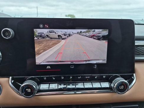 New 2026 GMC Canyon AT4 w/ AT4 Premium Package AWD/4WD image 32