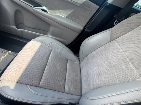 Used 2015 Toyota Camry XSE w/ Moonroof Package FWD image 25