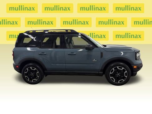 Used 2022 Ford Bronco Sport Outer Banks w/ Tech Package image 2